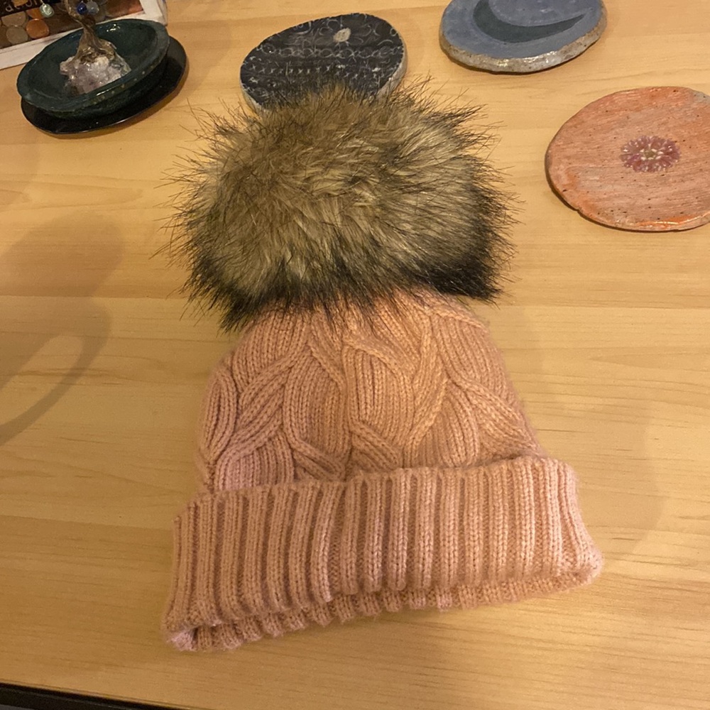 Winter hat - Picture 3 of 3